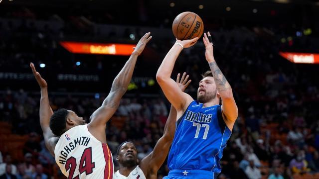 Kaiyun sports-独行侠再度完成大逆转 新援首秀是否达到预期？