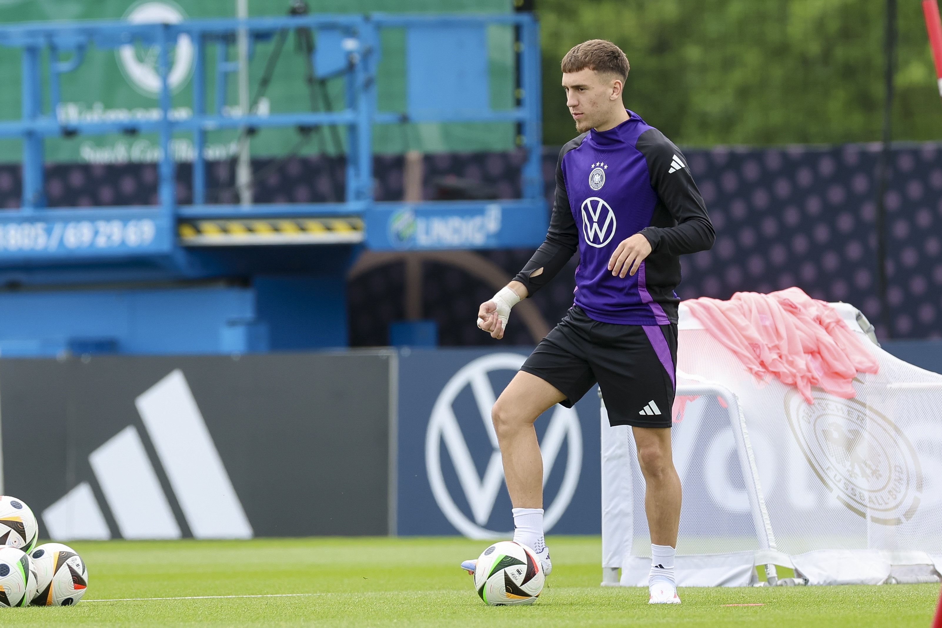 网页版登录入口地址-格鲁达：我想参加世界杯但要靠表现说话 梅西对我的认可是种荣誉