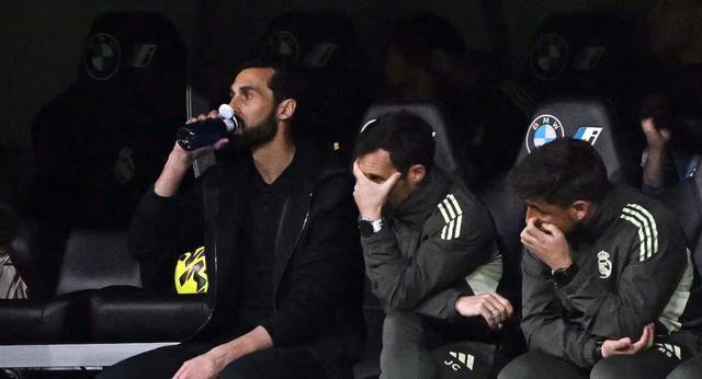 Kaiyun sports-阿斯:皇马正处于悬崖边,教练和球员们都对球队前景缺乏信心