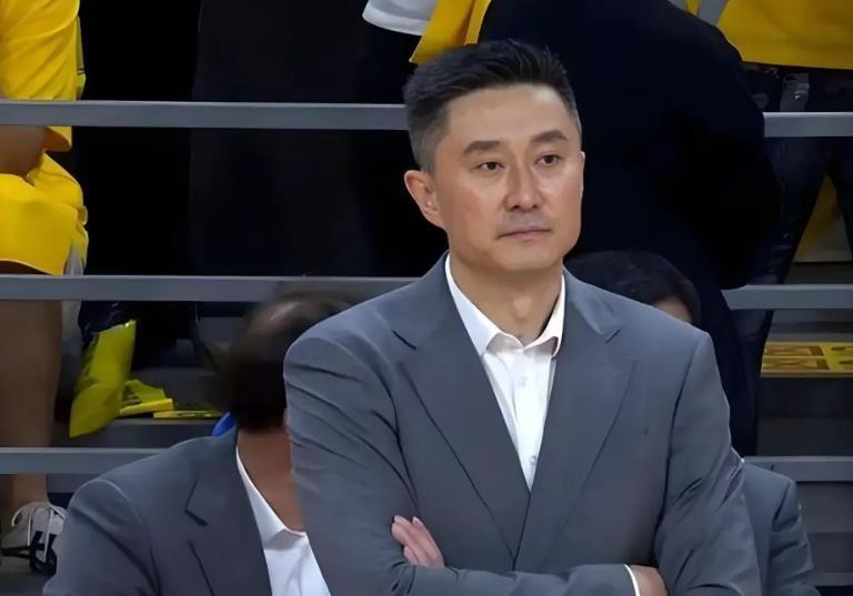 APP下载-广东队赛季总结：国内球员引援失败，球队无缘前四杜锋责任重大